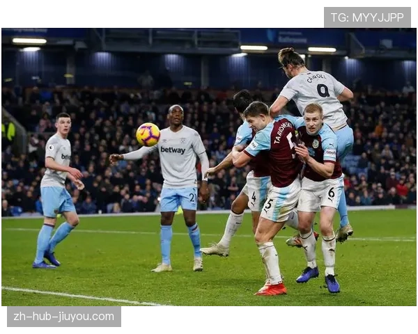 英超战术演变趋势分析发现门将长传比例回升至51.9%