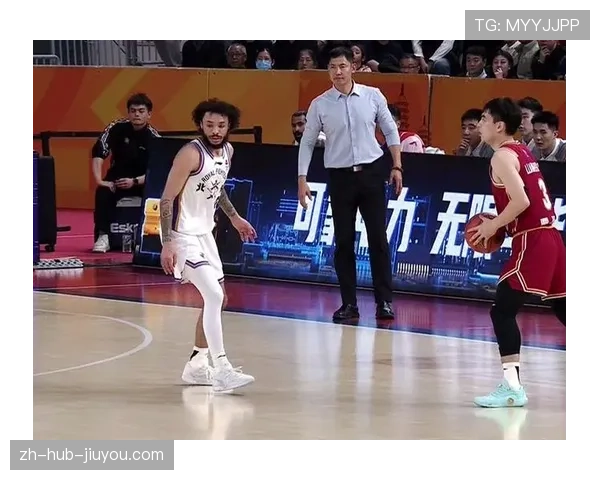 豪斯16分钟15分效率拉满 北控外援有限时间内高效输出